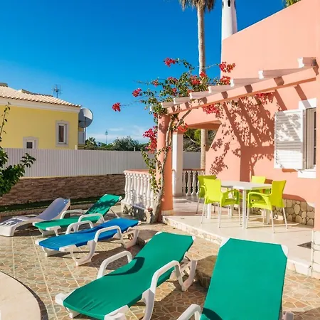 Paraiso Spacious And Central To Enjoy Best Beaches Ac Wifi Garden Pool Willa Albufeira