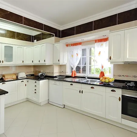 Villa Paraiso Spacious And Central To Enjoy Best Beaches Ac Wifi Garden Pool *