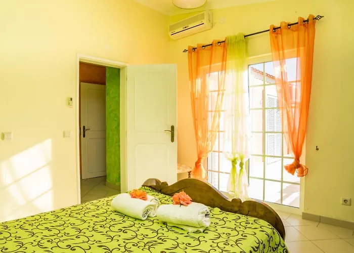 Willa Paraiso Spacious And Central To Enjoy Best Beaches Ac Wifi Garden Pool *