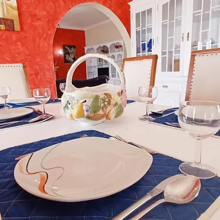 Villa Paraiso Spacious And Central To Enjoy Best Beaches Ac Wifi Garden Pool *