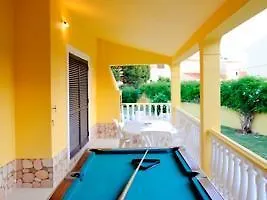 Villa Paraiso Spacious And Central To Enjoy Best Beaches Ac Wifi Garden Pool