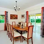 Villa Paraiso Spacious And Central To Enjoy Best Beaches Ac Wifi Garden Pool